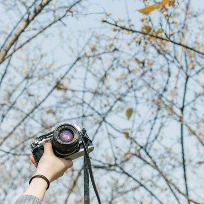 想认真记录旅行中看到的风景，有哪些相机值得购买？
